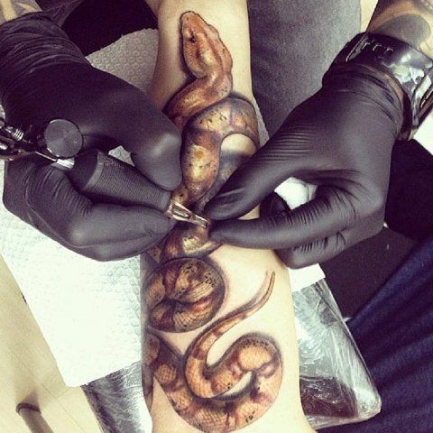  photo 10-of-the-best-tattoos-ever-created-2_zpsrdqa9ra0.jpg
