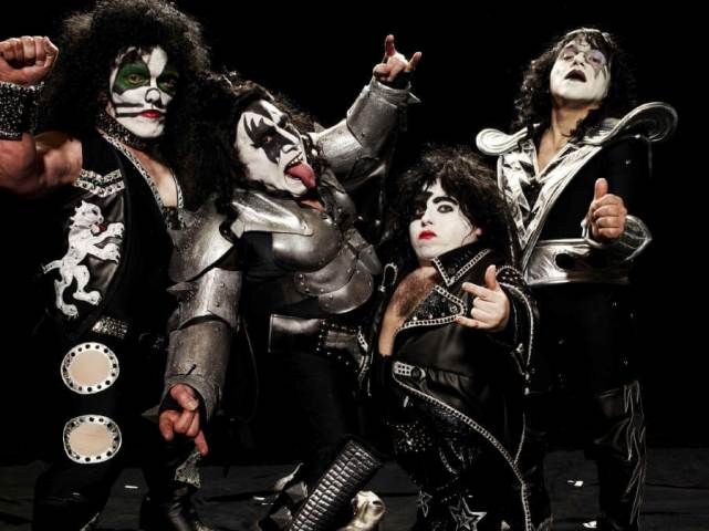  photo mini-kiss_zpsxr2c4ymm.jpg