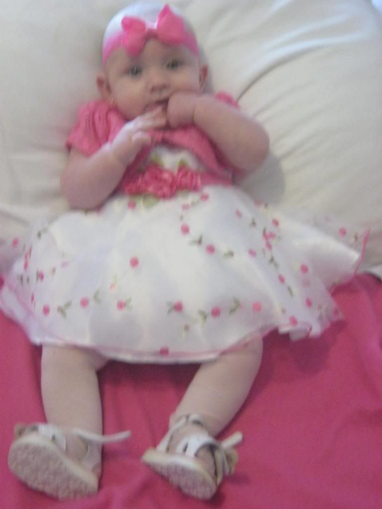 [=
Braylee's mommy2012
Due December 23; 1 child; 1 angel baby; Lenox, Georgia 269 posts
31st Mar
Braylee's 1st Easter! I'm so in love with her dress! <3![