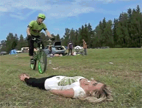 2504bike_zpsd312c19b.gif