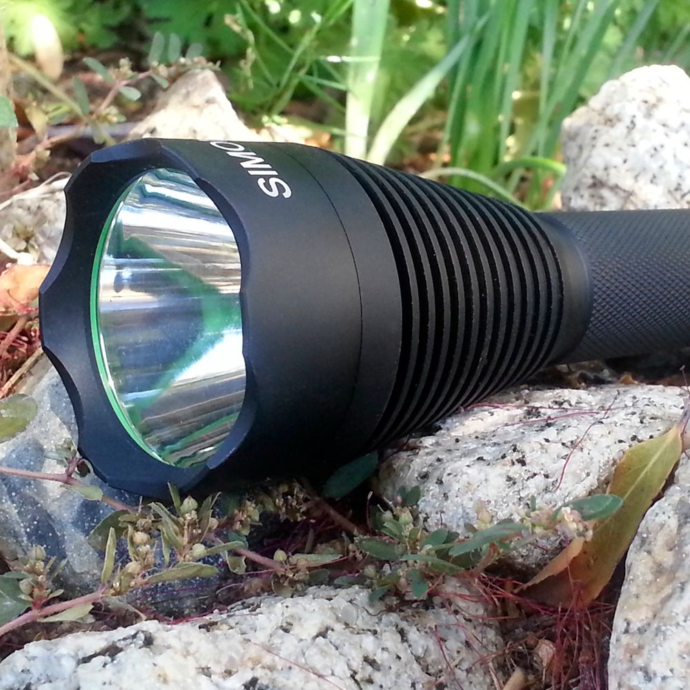 Simon Flashlight DU2 Outdoors 2 - 1000x1000