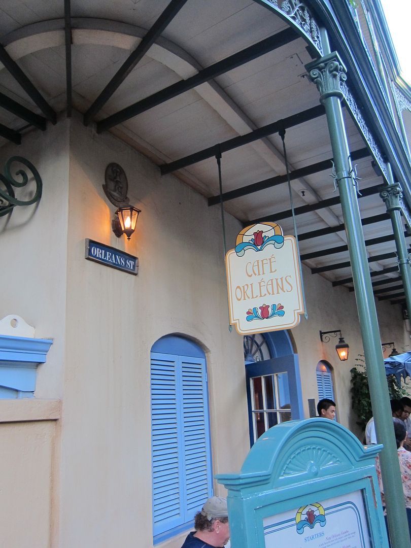 Cafe Orleans | Disneyland