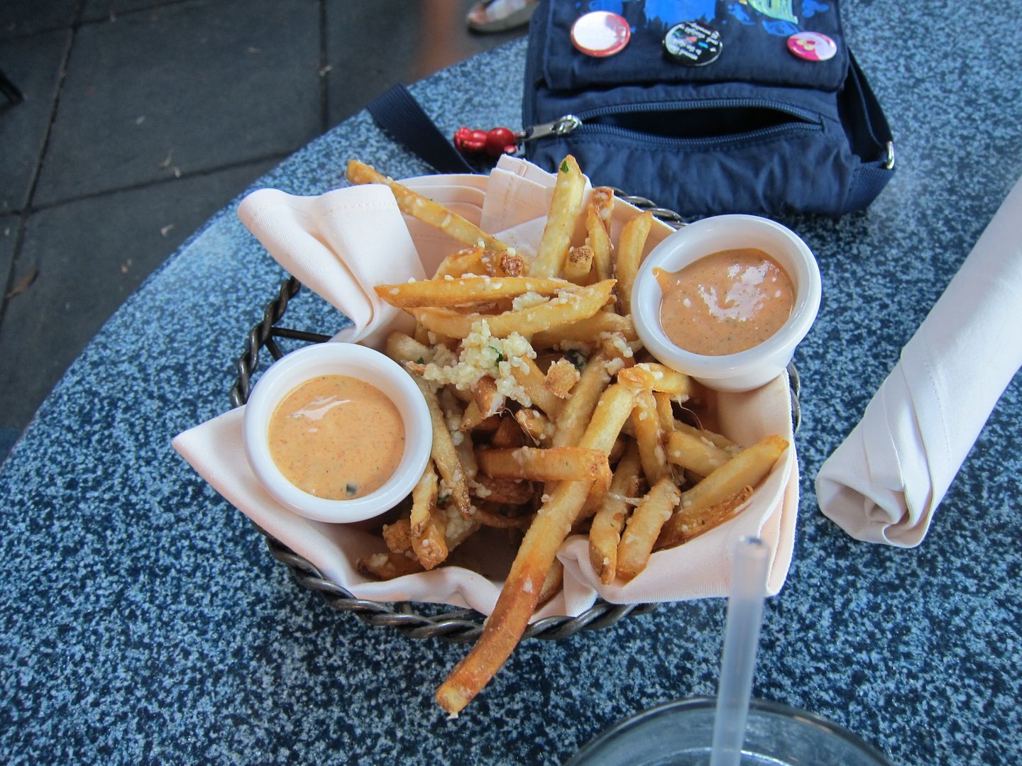 Pommes Frites | Cafe Orleans | Disneyland
