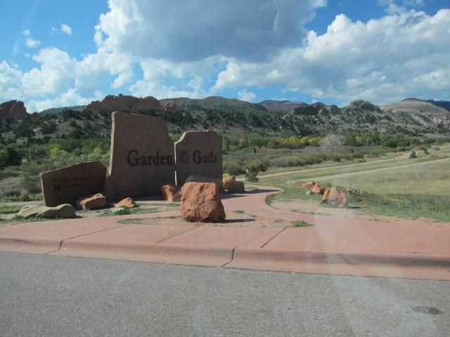 Garden of the Gods Welcome Sign | Colorado Springs, Colorado