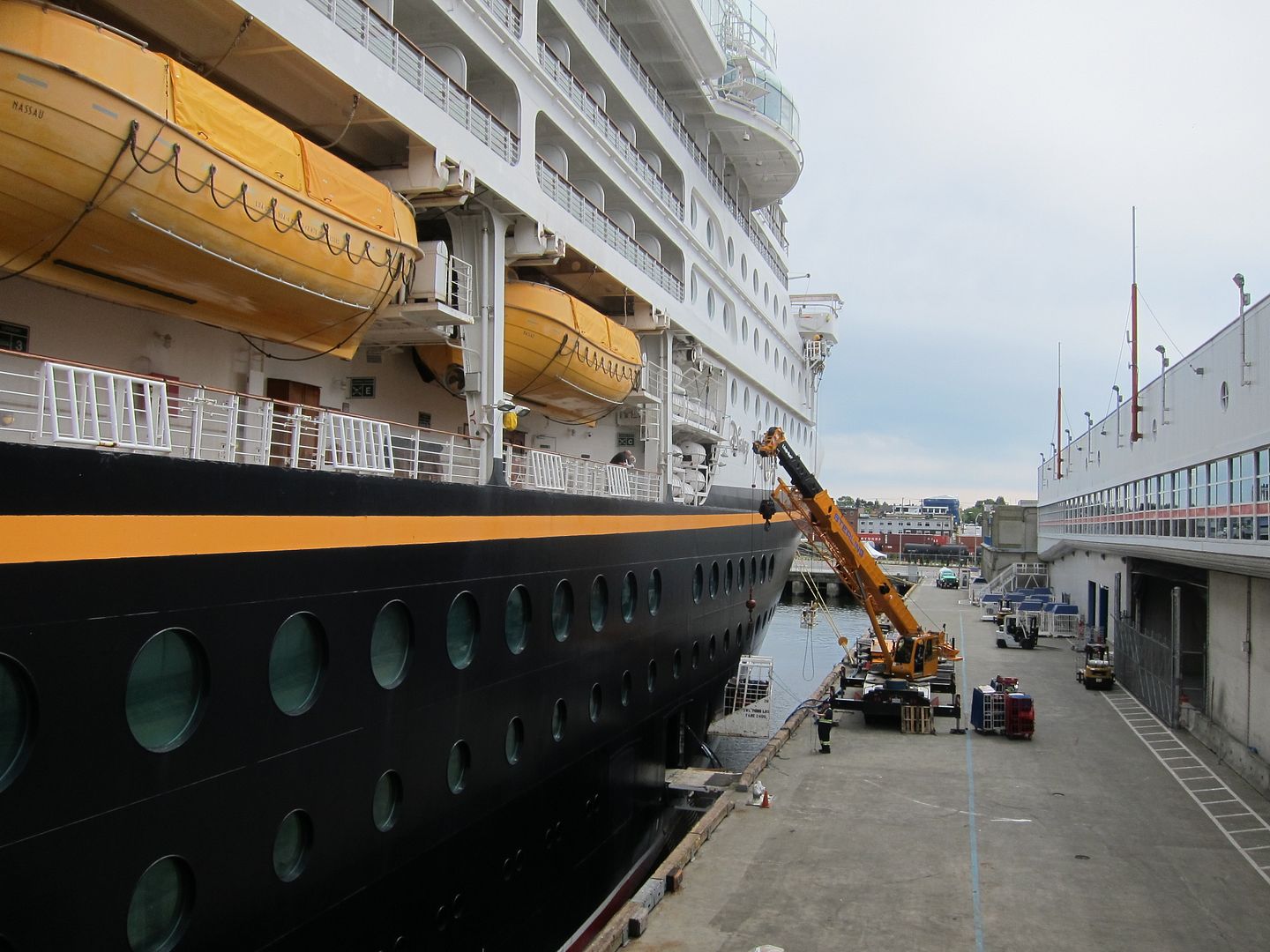 Disney Wonder at Ballantyne Pier | Vancouver