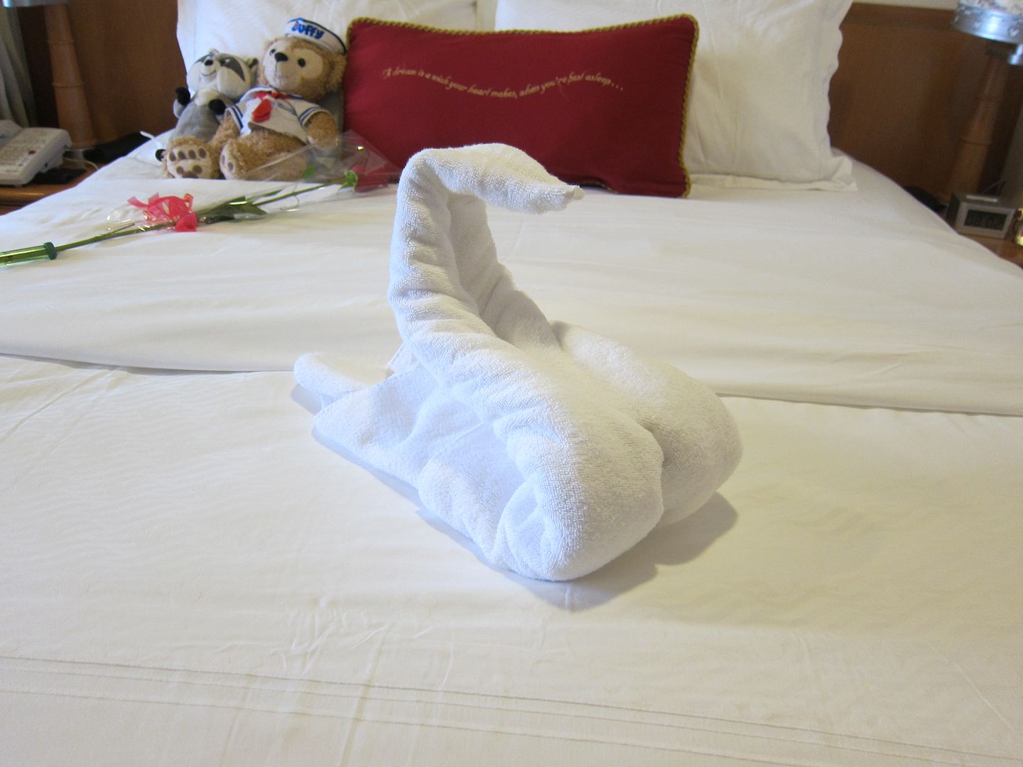 Towel Swan | Disney Cruise Line