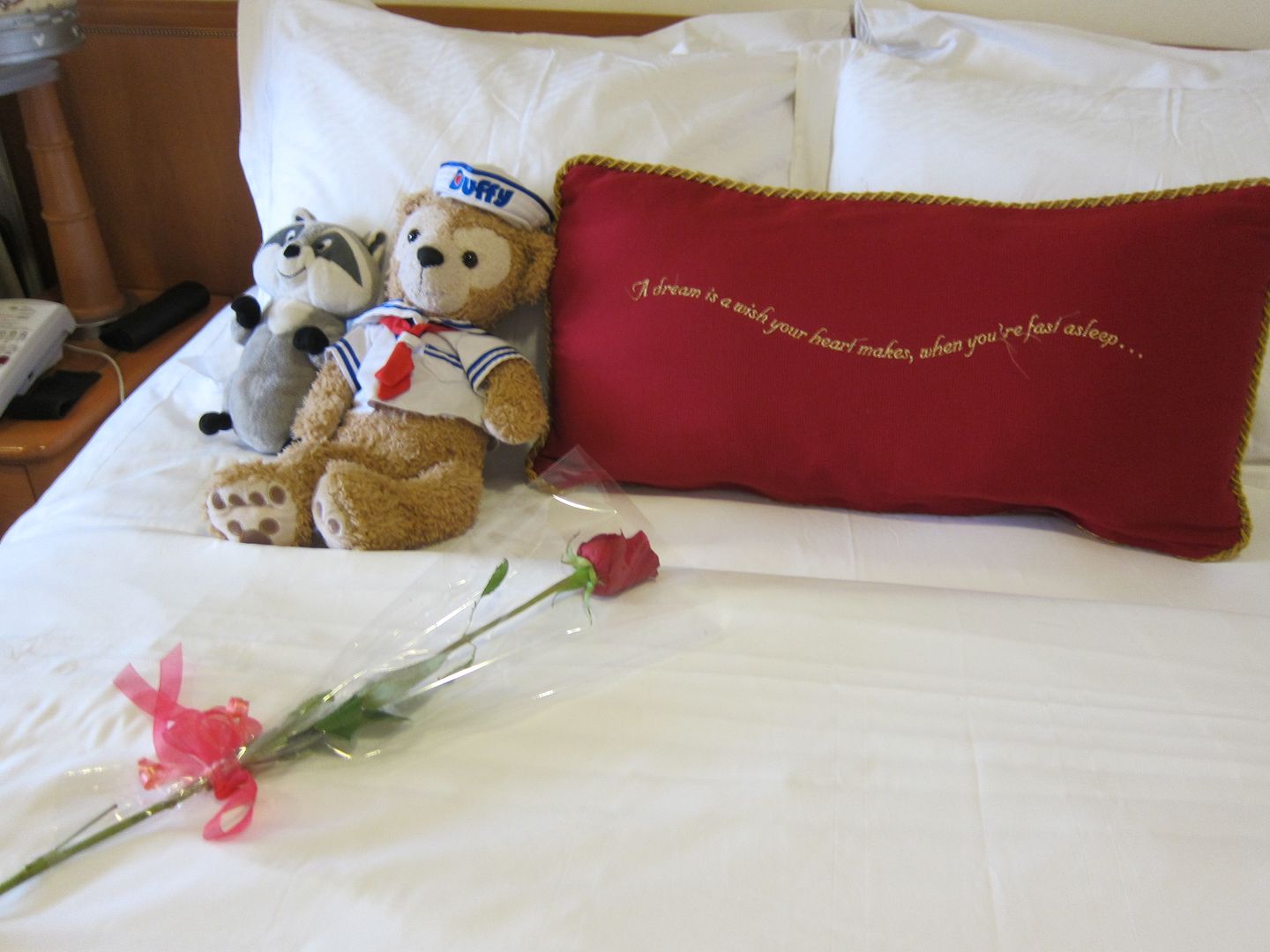 Disney Wonder Bed with Pillow | Disney Cruise Line