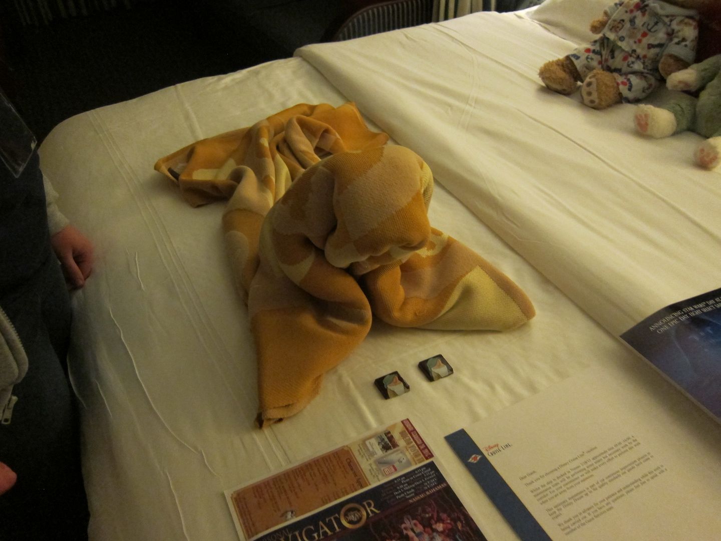 Blanket Animal | Disney Dream Stateroom