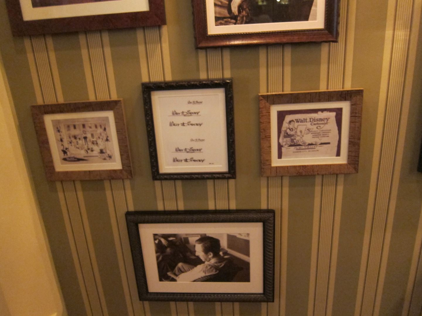 Walt Disney Signature, 1901 Lounge | Disney California Adventure