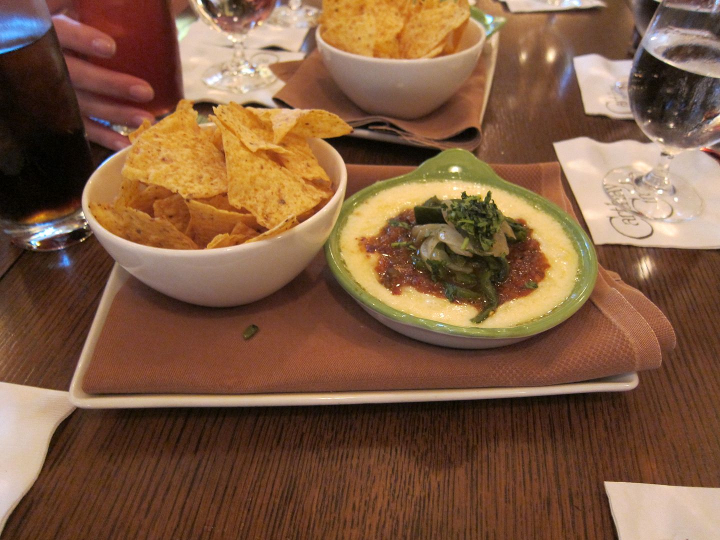 Queso Fundido, 1901 Lounge | Disney California Adventure