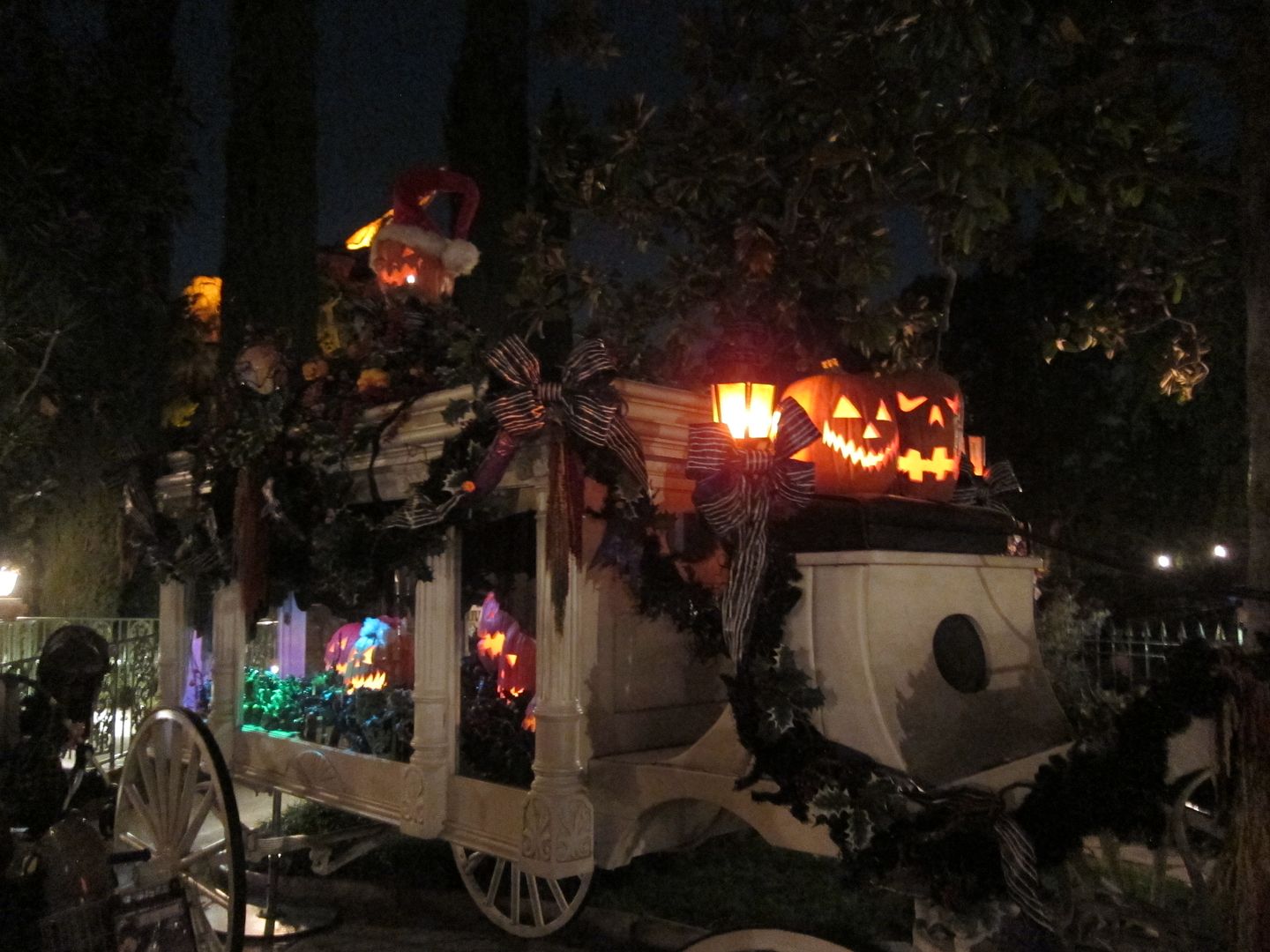 Haunted Mansion Holiday Hearse | Disneyland