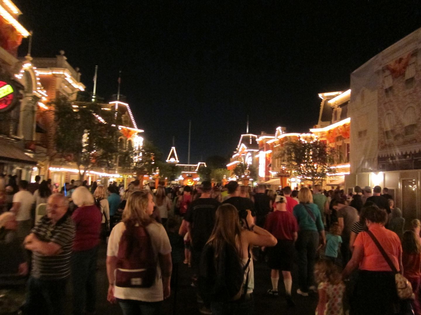Main Street, USA | Disneyland Halloween