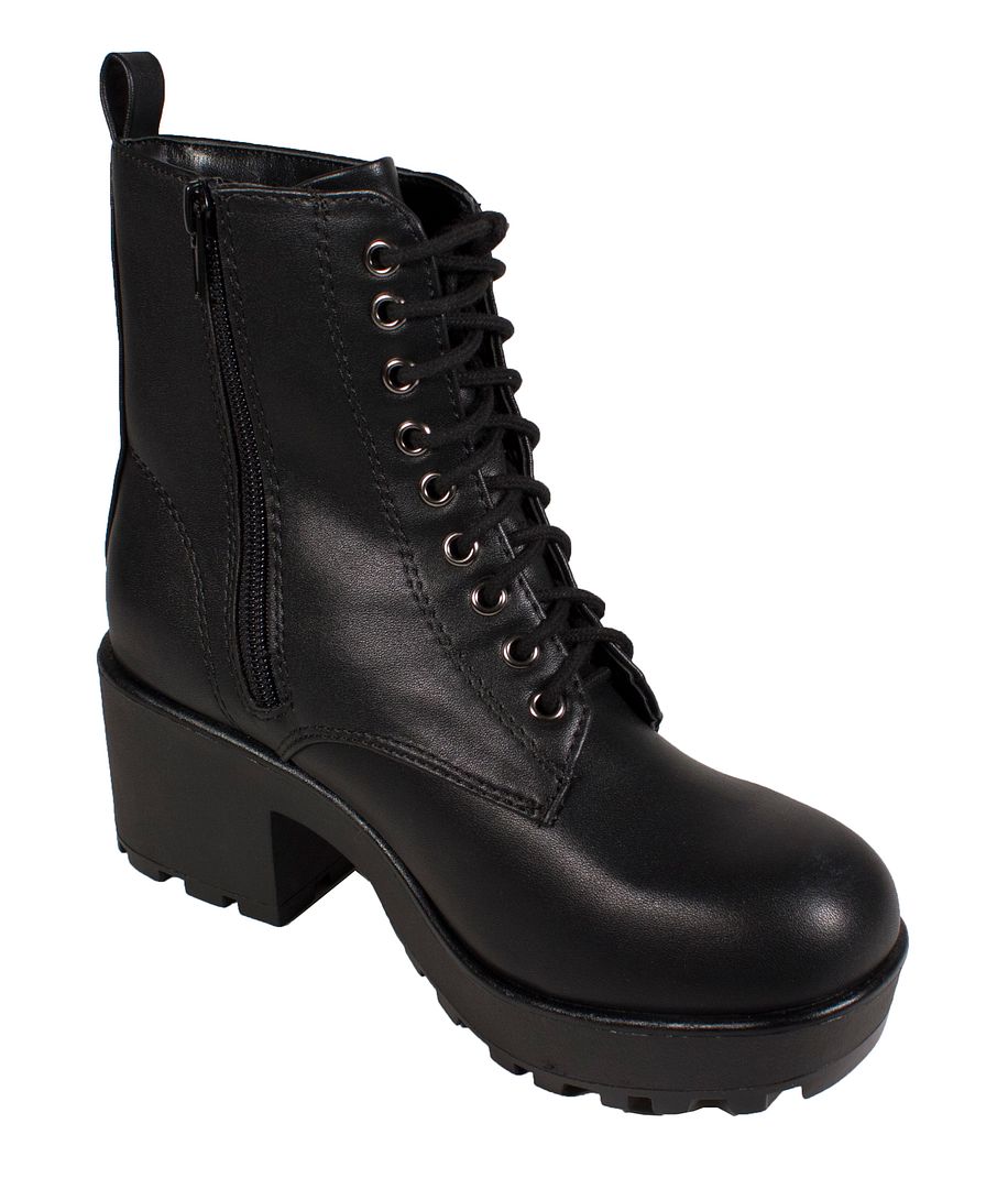 soda lug buckle womens combat boots
