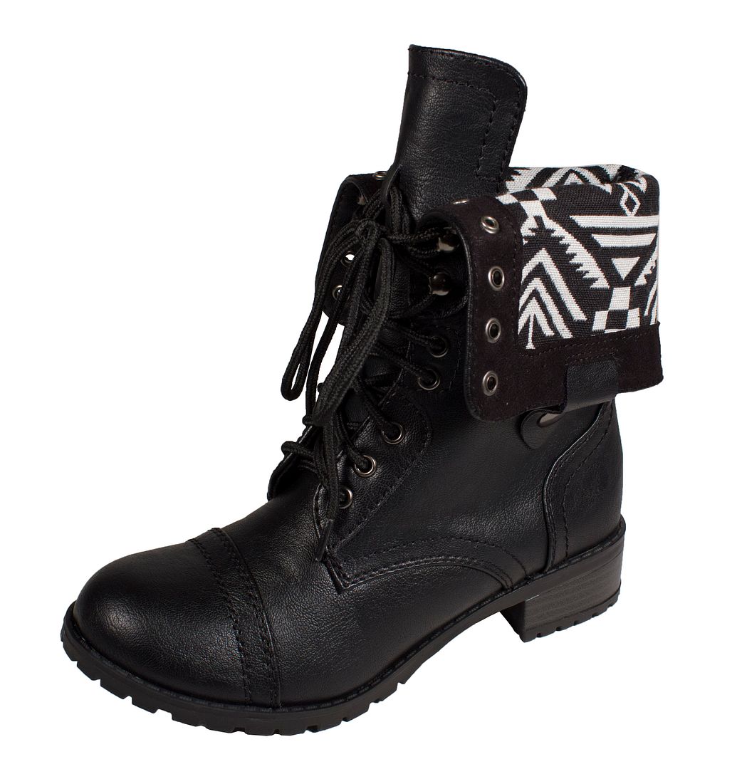 soda lug buckle womens combat boots