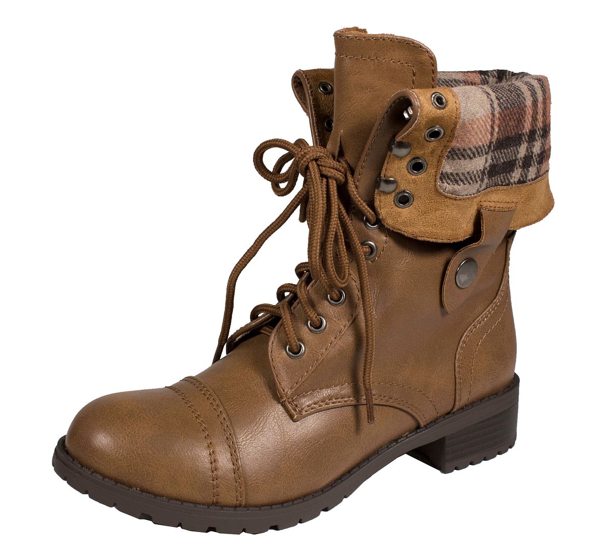 lace up lug boots