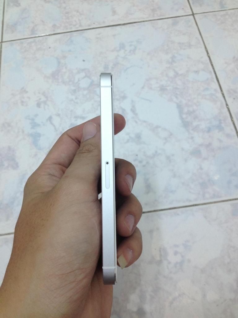 IPHONE 5S 16GB TRẮNG LOCK XÀI NHƯ WORLD ,  fullbox trùng emei , nghiêm túc - 3