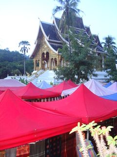 DE VIENTIANE A LUANG PRABANG - 18 días por Camboya y Laos (Septiembre 2012) (16)