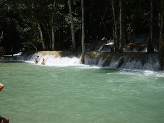 LUANG PRABANG (visita ciudad + cascadas Tad Sae) - 18 días por Camboya y Laos (Septiembre 2012) (19)