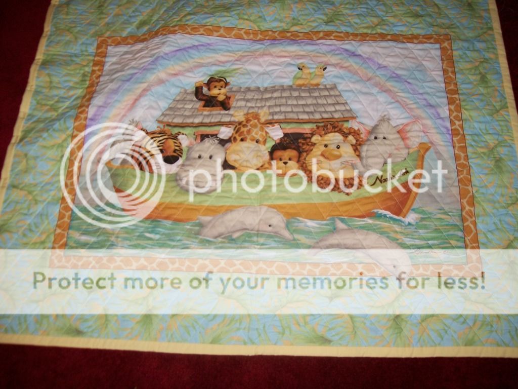 HANDMADE JUNGLE BABES NOAHS ARK BABY QUILT. SUPER SWEET 35 X 45 